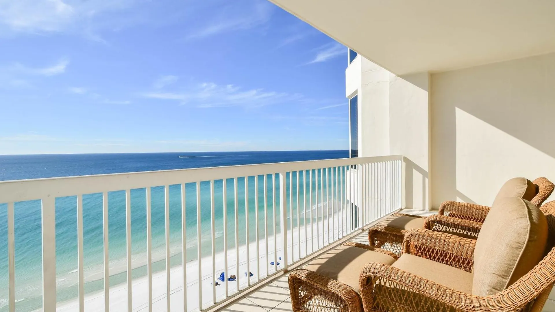 Silver Beach Towers E1404 Destin Apartment
